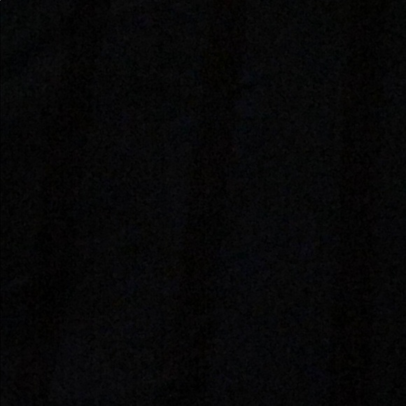 Meet your Posher, Danielle - Picture 1 of 1